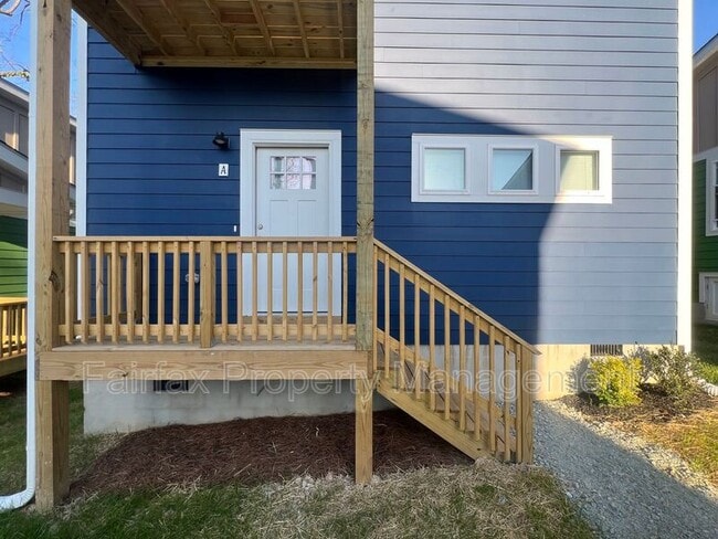 2311 Owen St in Durham, NC - Building Photo - Building Photo
