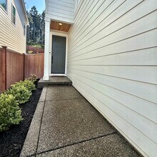 12842 Springboard Ave NW in Silverdale, WA - Building Photo - Building Photo