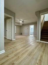 804 Pearl St in Baytown, TX - Building Photo - Building Photo