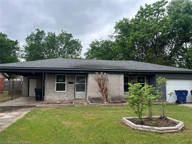 4716 S 30th St in Fort Smith, AR - Building Photo - Building Photo