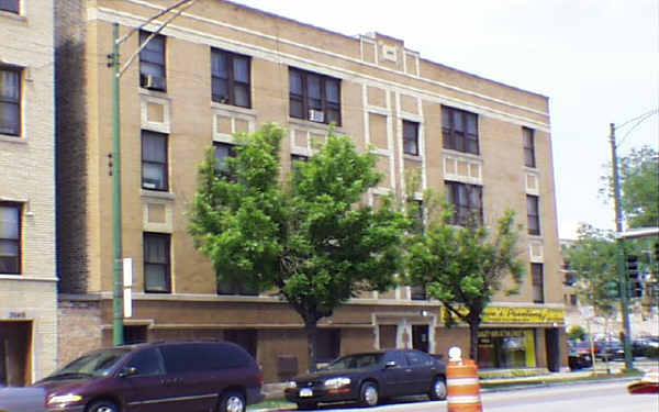 3052-3056 N Ashland Ave in Chicago, IL - Building Photo - Building Photo