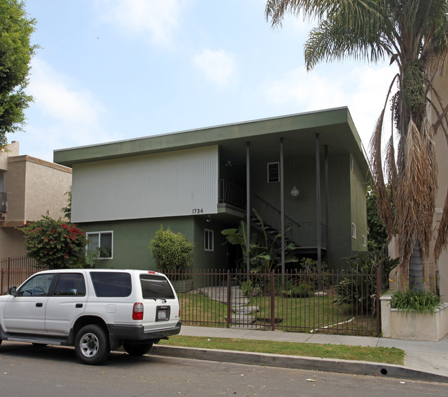 1734 Barry Ave in Los Angeles, CA - Building Photo - Building Photo