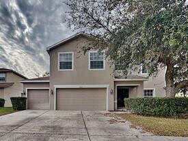 5921 Cape Loop in Land O Lakes, FL - Building Photo