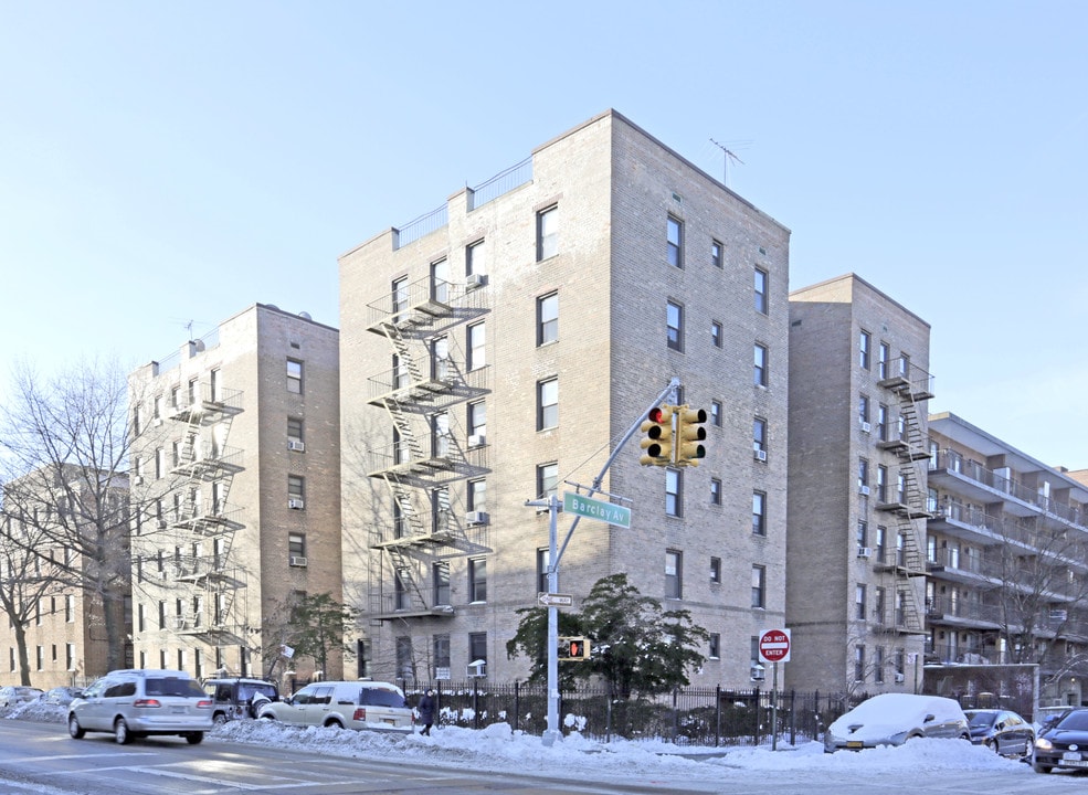 The Barclay in Flushing, NY - Building Photo