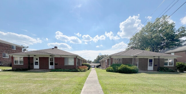 Cypress West Fairlawn Apartments