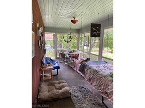 1952 Oak Knoll Dr in White Bear Lake, MN - Building Photo - Building Photo