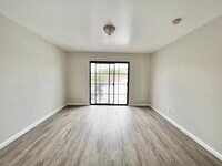 6835 Gentry Ave, Unit B - 6