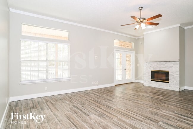 2352 Chartley Ln S in Jacksonville, FL - Building Photo - Building Photo