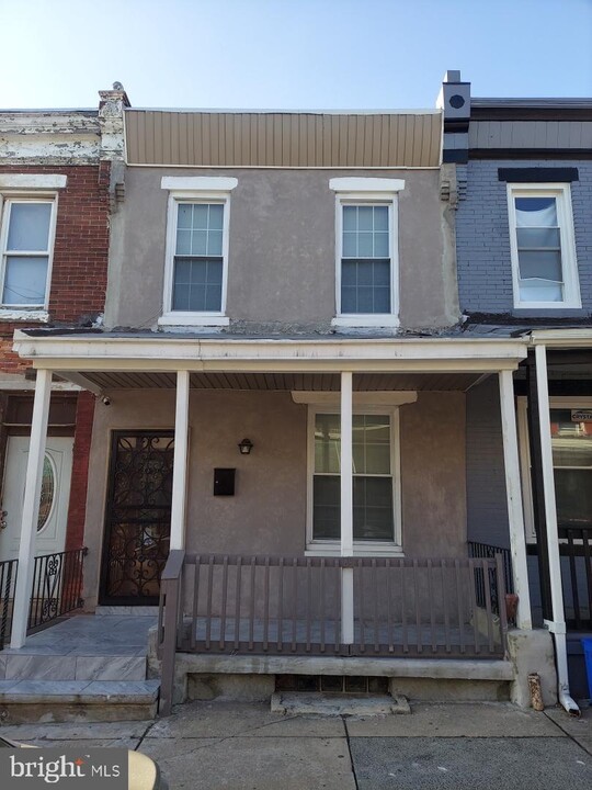 1212 N Wilton St in Philadelphia, PA - Building Photo