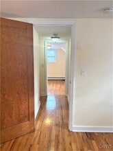 5 Beechwood Rd in New Hartford, NY - Building Photo - Building Photo