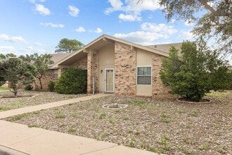 3710 Monclair Ave in Odessa, TX - Building Photo - Building Photo