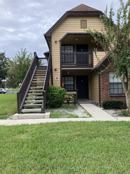 320 Black Oak Ct, Unit 320 black oak unit 201 in Altamonte Springs, FL - Building Photo
