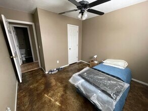 289 N C St in Centerton, AR - Building Photo - Building Photo