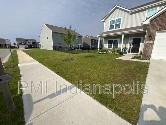 property at 1456 Willow Tree Ln