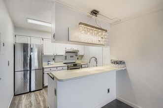 7420 E Quincy Ave, Unit Quincy in Denver, CO - Foto de edificio - Building Photo