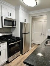 4939 Puffer Rd in Downers Grove, IL - Building Photo - Building Photo