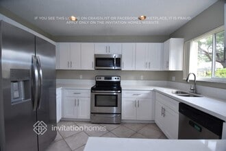 14311 SW 154th Ct in Miami, FL - Building Photo - Building Photo