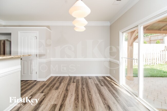 749 Spinning Wheel Point in High Point, NC - Foto de edificio - Building Photo