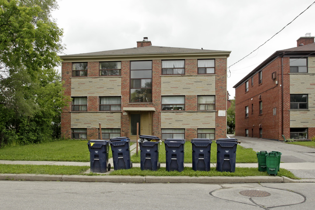 183 Cocksfield Ave in Toronto, ON - Building Photo