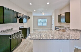 4039 Barnes Rd S in Jacksonville, FL - Building Photo - Building Photo