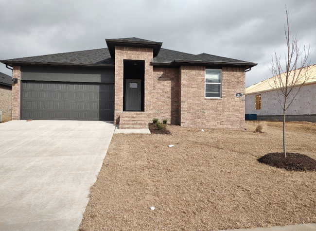 property at 5538 Selah St
