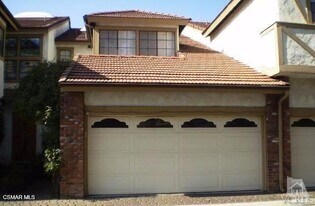 29715 Windsong Ln in Agoura Hills, CA - Building Photo