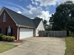 116 Forest Creek Dr in Raeford, NC - Building Photo - Building Photo