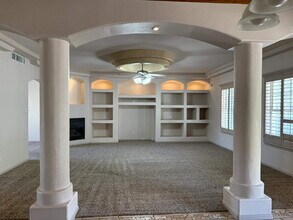 317 Zenith Dr in El Paso, TX - Building Photo - Building Photo
