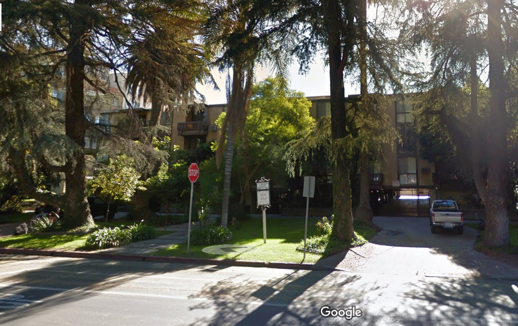 2100 Fair Park Ave, Unit 314 in Los Angeles, CA - Building Photo