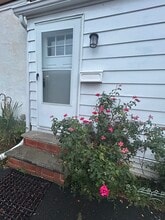 914 Township Line Rd, Unit Apartament in Elkins Park, PA - Foto de edificio - Building Photo