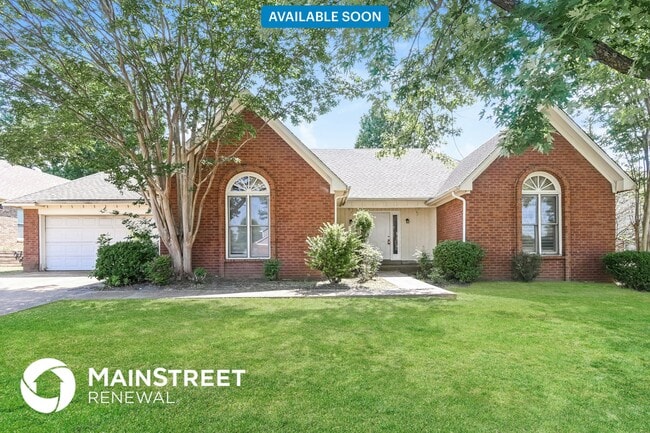 property at 810 N Walnut Bend Rd