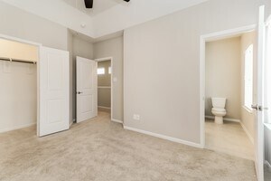 2242 Cross Colony Dr in San Leon, TX - Foto de edificio - Building Photo