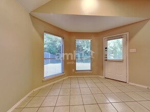 5776 Jillian Way in Grand Prairie, TX - Foto de edificio - Building Photo