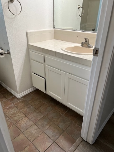 901 Russell Ave, Unit 101 in Santa Rosa, CA - Building Photo - Building Photo