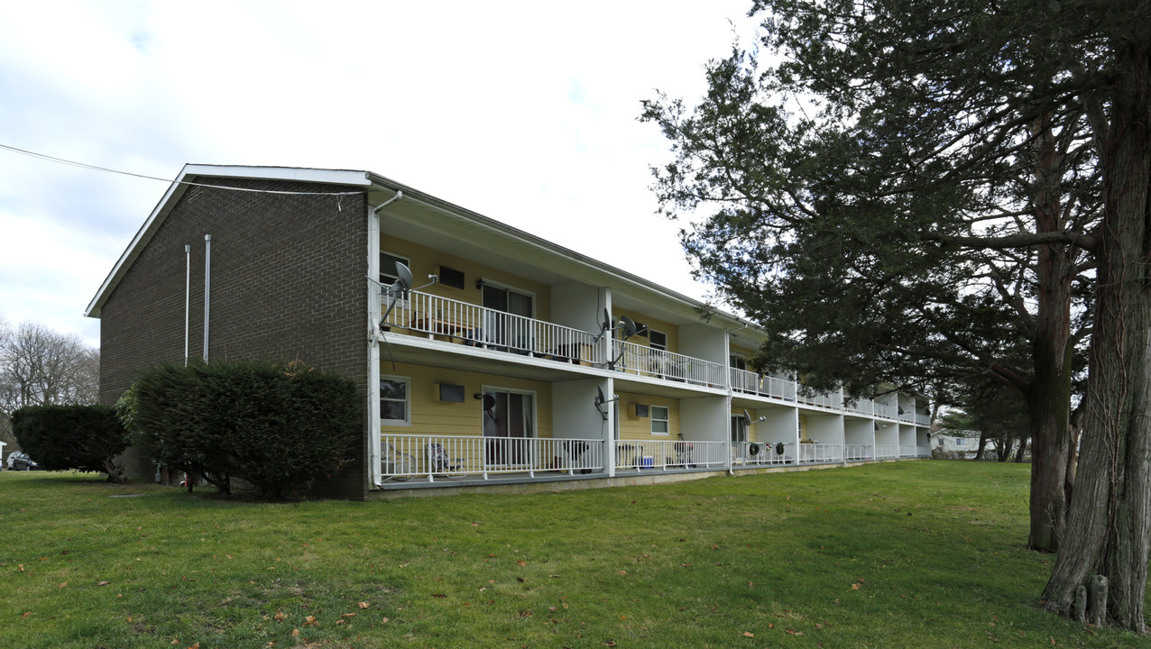 Willow Brook Apartments in Long Branch, NJ - Building Photo