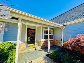 50 Grove End Rd in Fletcher, NC - Building Photo - Building Photo