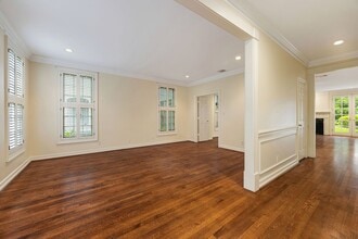 3216 Rice Boulevard in Houston, TX - Building Photo - Building Photo