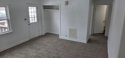 222 Rosehill Ave in Newark, OH - Foto de edificio - Building Photo