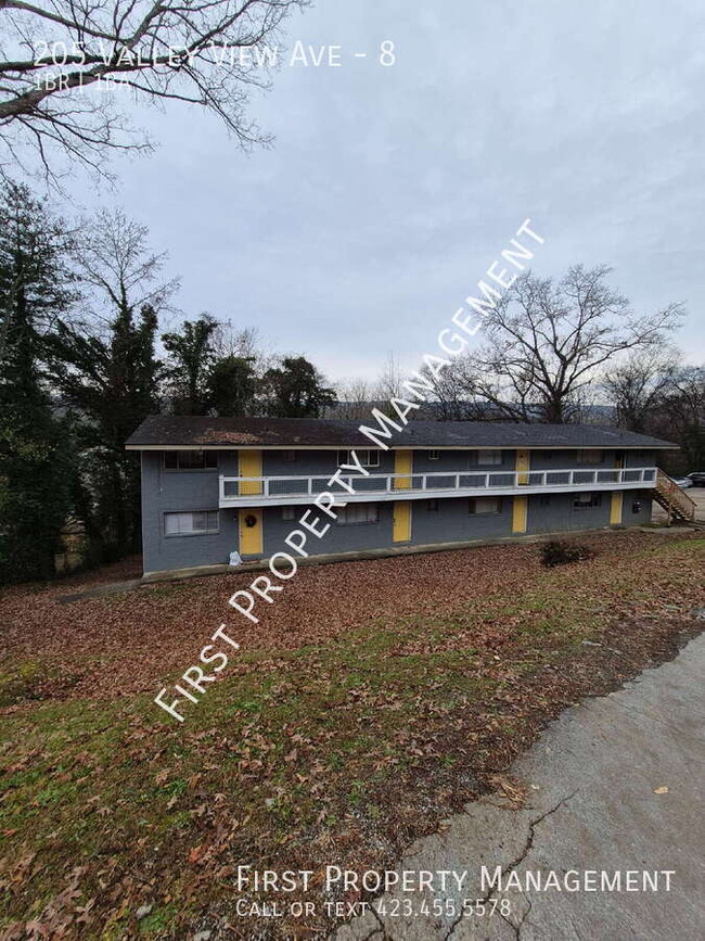 205 Valley View Ave in Red Bank, TN - Building Photo - Building Photo