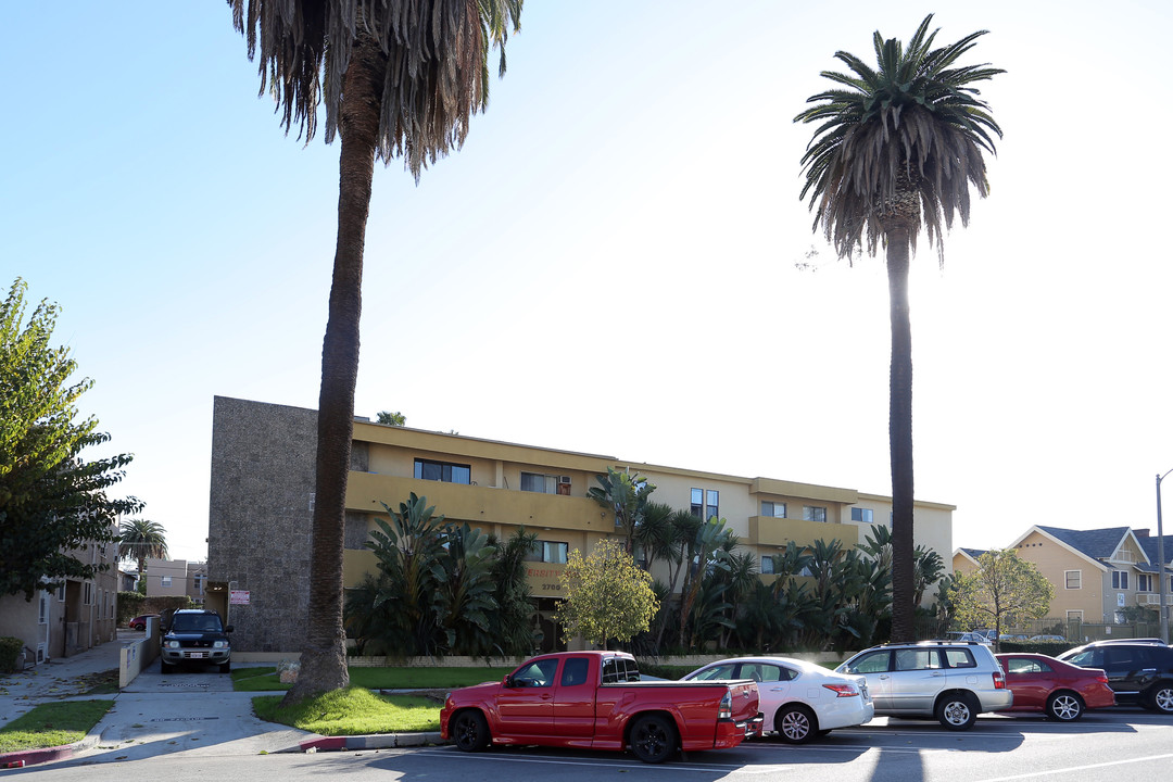 University Manor in Los Angeles, CA - Foto de edificio