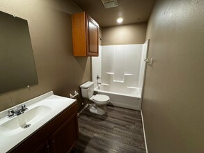 1502 E Auburn St in Lubbock, TX - Building Photo - Building Photo