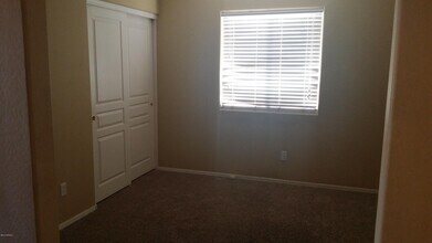 6622 S 25th Ave in Phoenix, AZ - Building Photo - Building Photo