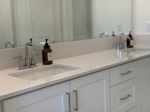 2115 Senita Dr in San Diego, CA - Building Photo - Building Photo