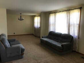 240 Margo Ln in Nashville, TN - Building Photo - Building Photo