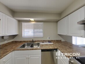 4810 W Bloomfield Rd in Glendale, AZ - Building Photo - Building Photo
