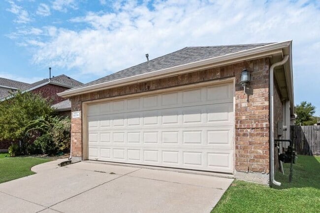 property at 5036 Birchwood Dr