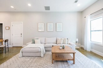 1307 Alamo St in Austin, TX - Building Photo - Building Photo