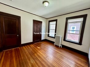 41 Michigan Ave, Unit 1 in Somerville, MA - Foto de edificio - Building Photo