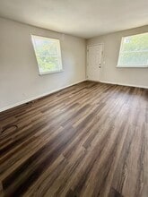 3306A Leslie Ct in Nashville, TN - Building Photo - Building Photo