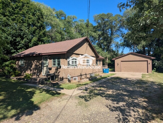 9123 Pillsbury Ave S in Minneapolis, MN - Building Photo - Building Photo